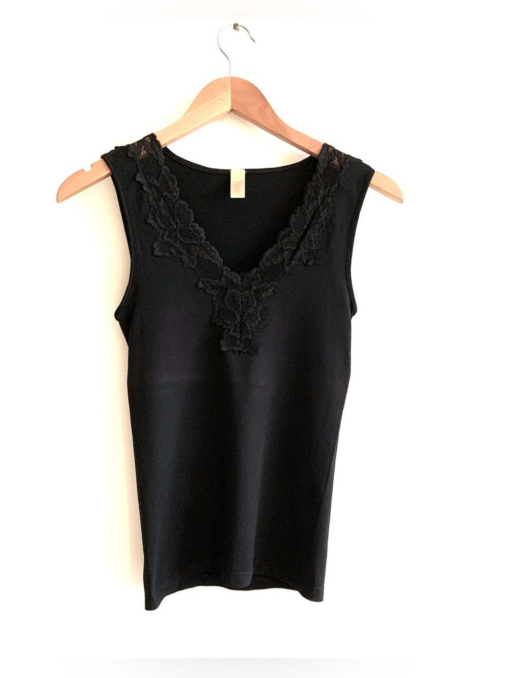 Banana Republic - Black Lace-Trim V-Neck Camisole!